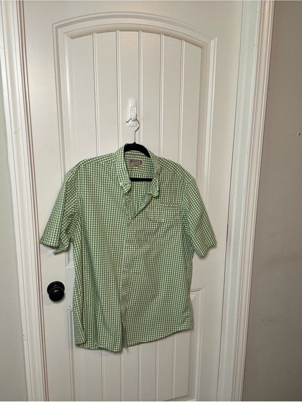Duluth Trading Co Green Gingham Short-Sleeve Button-Down Shirt